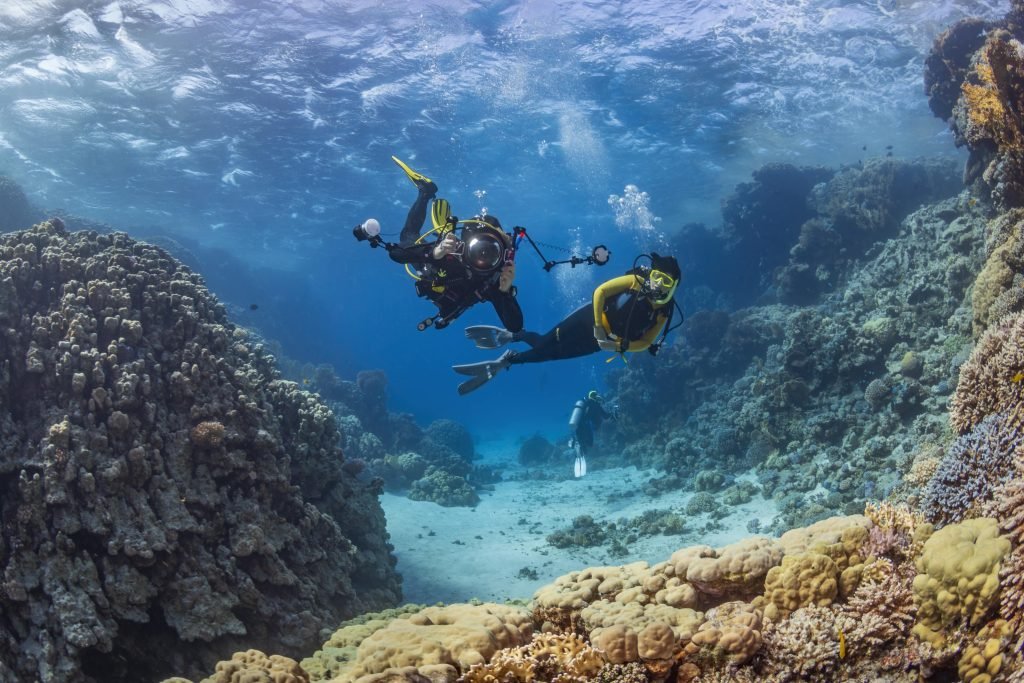 scuba diving in Belize